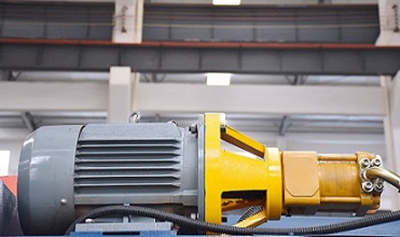 100t Cnc Metal Bending Machines, 3200 Mm Cnc Sheet Press Brake With E21 آلات ثني المعادن باستخدام الحاسب الآلي 100t ، 3200 مم آلة ثني الألواح باستخدام الحاسب الآلي مع E21