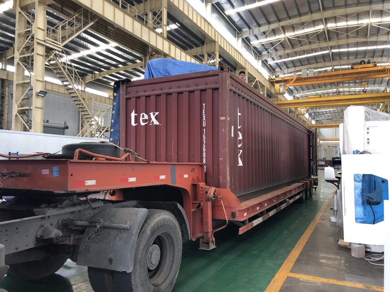 آلة قص المقصلة الهيدروليكية 16 مم لقطع الصفائح المعدنية 6 أمتار