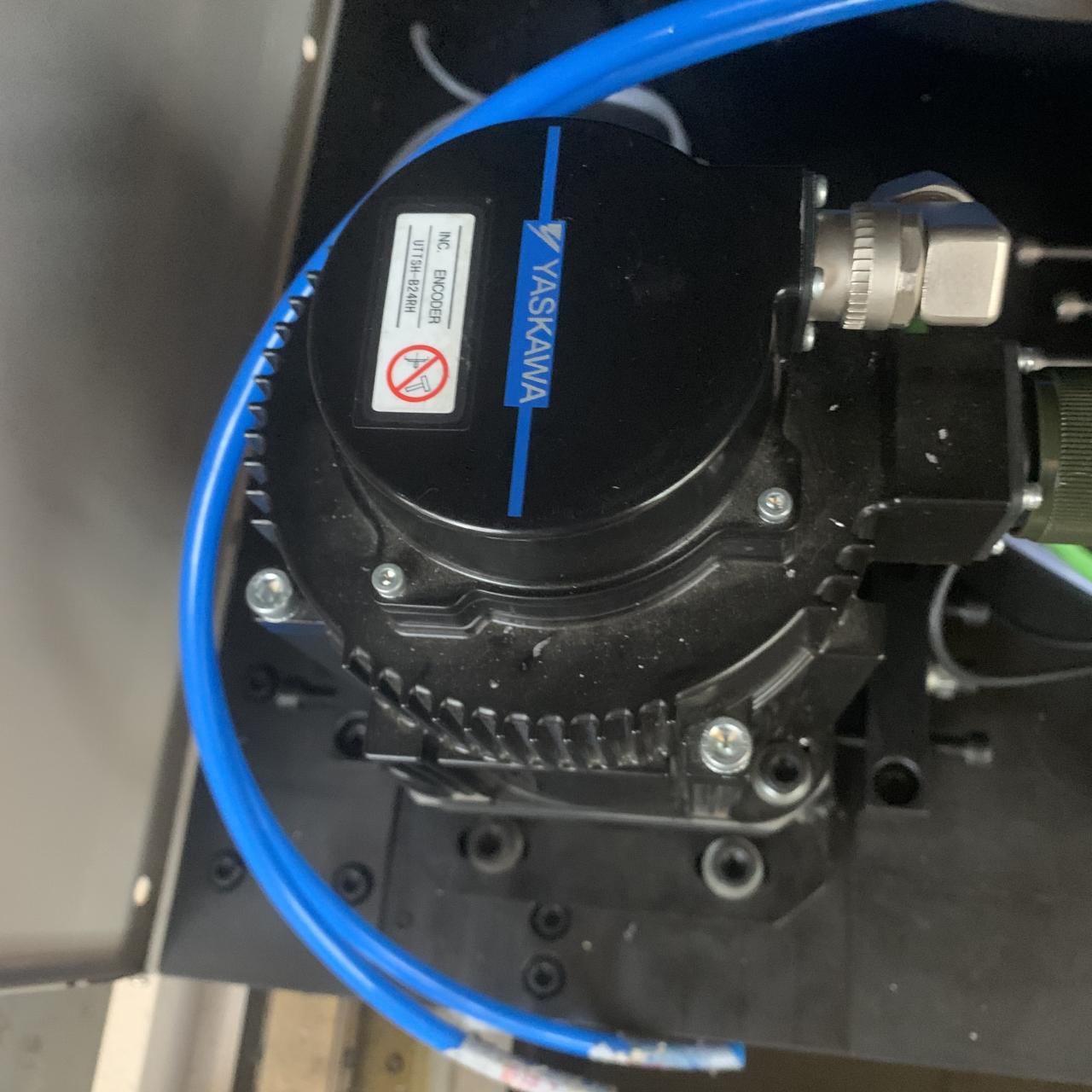 1kw 2kw Good Price Fiber Laser Cutting Machine For Sheet Metal 1kw 2kw سعر جيد آلة قطع الألياف بالليزر للصفائح المعدنية