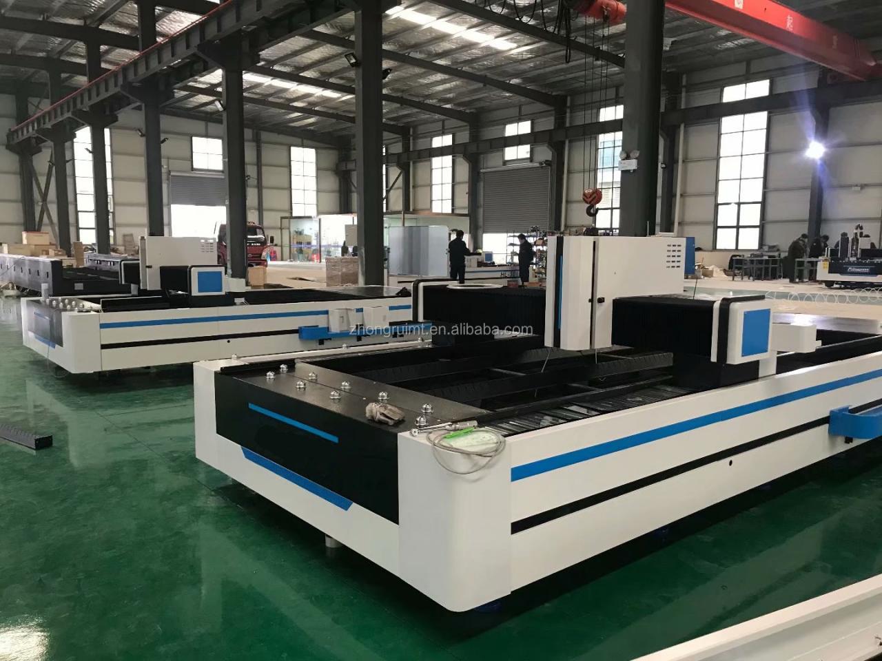 200t 300t Standard Industrial Press Brake Cnc Hydraulic Press Brake Machine 200t 300t القياسية الصناعية الصحافة الفرامل باستخدام الحاسب الآلي آلة الفرامل الصحافة الهيدروليكية