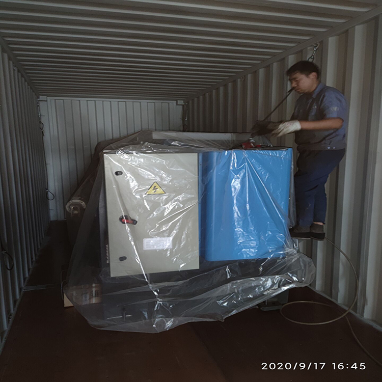 300t/4000 Hydraulic Press Brake Machine 300t / 4000 آلة الفرامل الهيدروليكية الصحافة