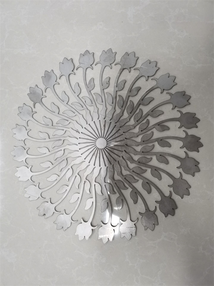 3015 Copper Carbon Stainless Steel Aluminum Iron Metal Cnc Fiber Laser Cutting Machine 3015 النحاس الكربون الفولاذ المقاوم للصدأ الألومنيوم الحديد المعادن باستخدام الحاسب الآلي آلة قطع الألياف الليزر