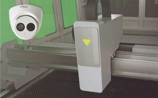 4kw Fiber Laser Cutting Machine آلة قطع ألياف الليزر 4kw