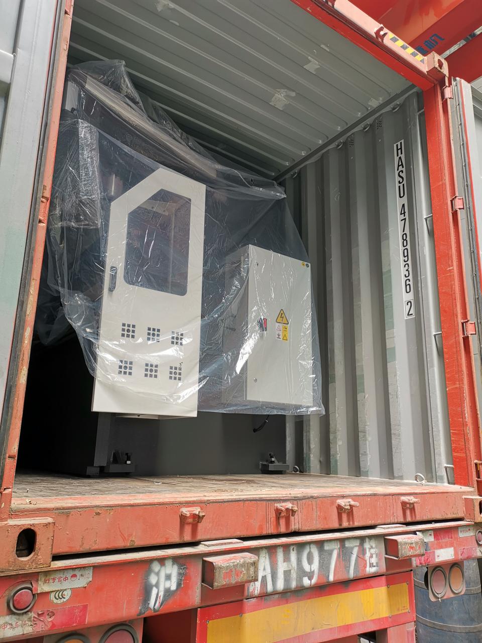 6mm*3200 Hydraulic Steel Plate Cutting Machinery Steel Plate Shearing Machine 6 مم * 3200 آلة قطع الألواح الفولاذية الهيدروليكية