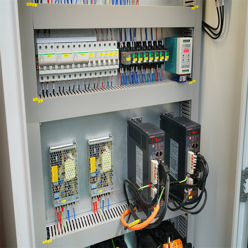 عالية الجودة آلة الانحناء الصحافة الفرامل الهيدروليكية باستخدام الحاسب الآلي آلة قابلة للطي