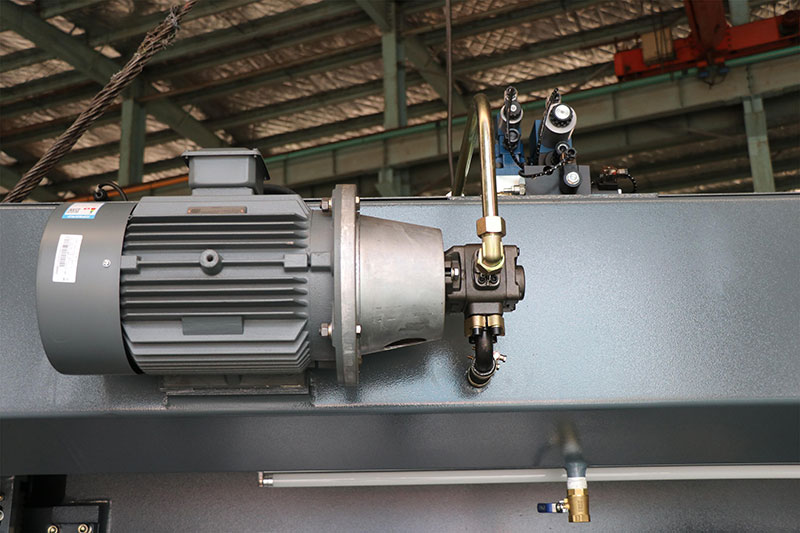 آلة ثني الصفائح المعدنية Wc-63t3200 آلة ثني الصفائح المعدنية Cnc الفرامل الهيدروليكية الصحافة