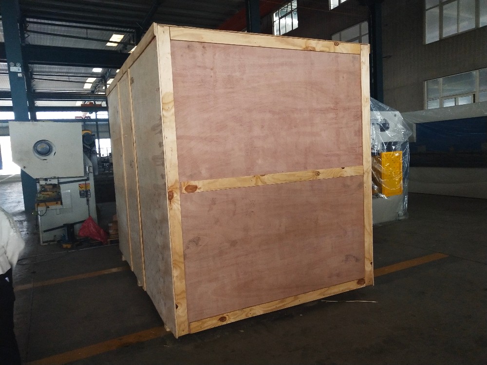 China Metal Hydraulic Press Brake Machine With Reasonable Price الصين آلة الفرامل الهيدروليكية الصحافة المعدنية بسعر معقول