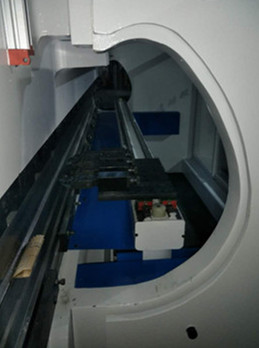 Da53t Cnc System Controller 125t4000 3+1 Axis Cnc Hydraulic Press Brake With Good Quality Da53t Cnc System Controller 125t4000 3 + 1 محور مكبس هيدروليكي باستخدام الحاسب الآلي بجودة جيدة