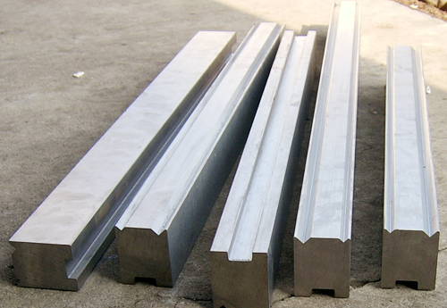 Full Automatic High Power Sheet Bending Machine And Cnc Press Brake Machine آلة ثني الألواح الأوتوماتيكية الكاملة ذات الطاقة العالية وآلة الفرامل الصحافة باستخدام الحاسب الآلي