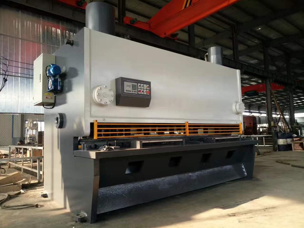 Guillotine Hydraulic Shearing Machine Price Sheet Metal Qc11y-12x4000 آلة القص الهيدروليكية المقصلة سعر الصفائح المعدنية Qc11y-12x4000