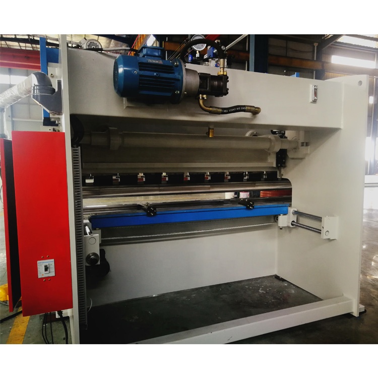 Hydraulic Press Brake 3 Meter 160 Ton High Quality Cnc Wc67y-Bending Machine الفرامل الهيدروليكية الصحافة 3 متر 160 طن عالية الجودة آلة الانحناء باستخدام الحاسب الآلي Wc67y