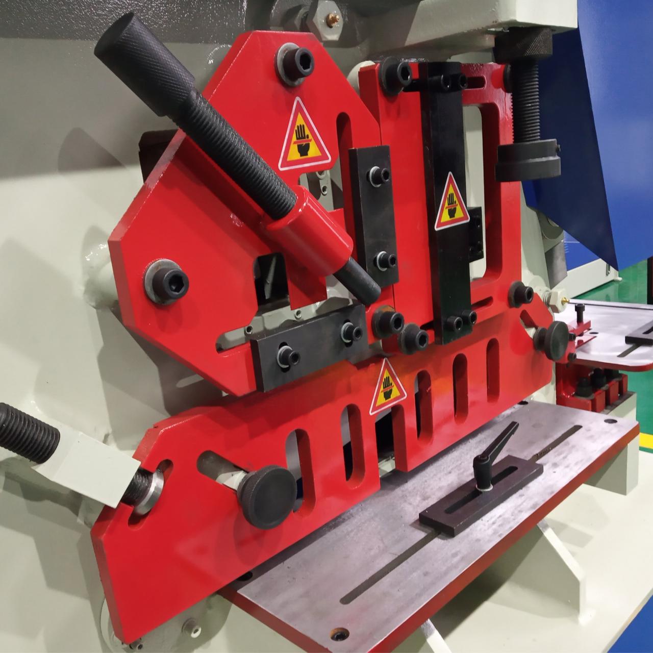 آلة القص والتثقيب الهيدروليكية سلسلة Q35y