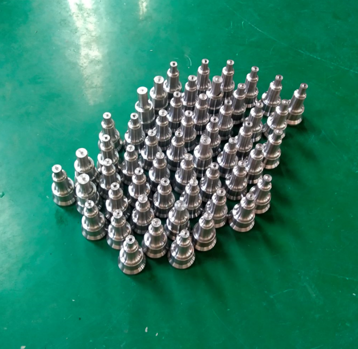 Q35y Series Hydraulic Ironworker Shearing And Punching Machine آلة القص والتثقيب الهيدروليكية سلسلة Q35y