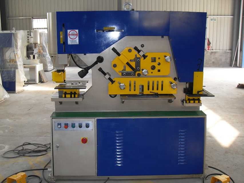 Q35y Series Multifunctional Hydraulic Iron Worker Combined Shearing And Punching Machine Q35y سلسلة متعددة الوظائف الهيدروليكية عامل الحديد آلة القص واللكم