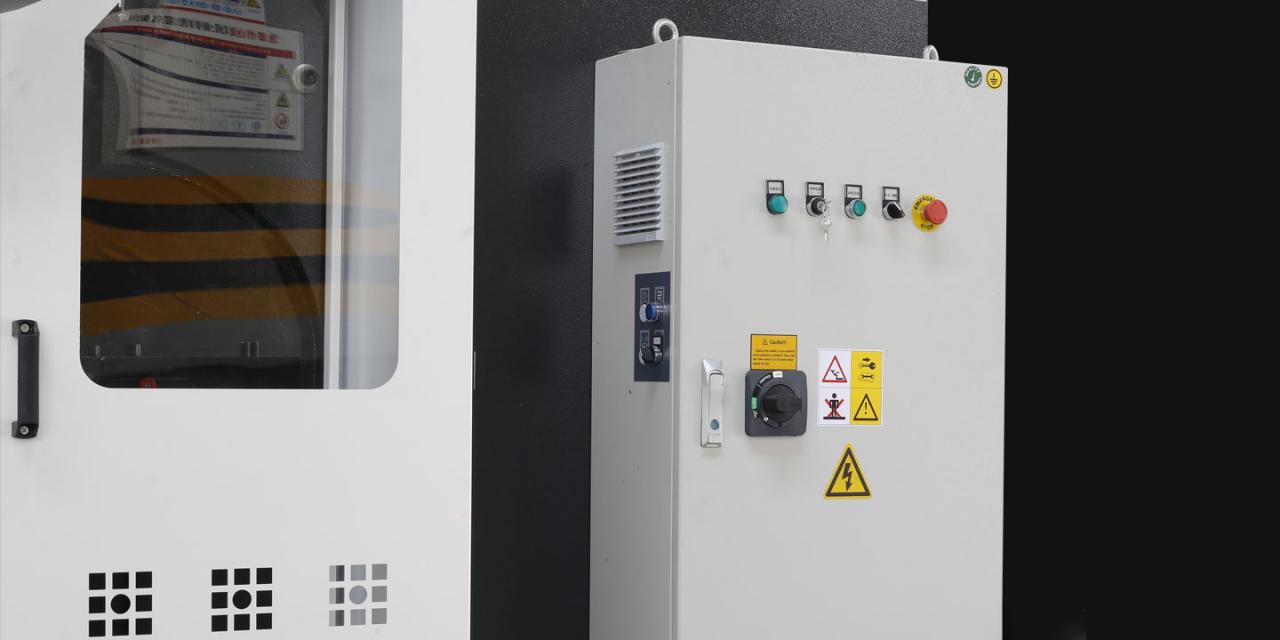 Wc67 Hydraulic Press Brake / CNC Press Bending Machine / Plate Bending Machine China Wc67 الهيدروليكية الصحافة الفرامل / آلة الانحناء الصحافة CNC / آلة الانحناء لوحة الصين