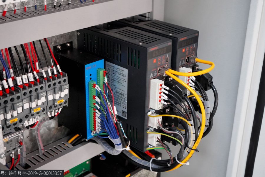 Wc67 Hydraulic Press Brake / CNC Press Bending Machine / Plate Bending Machine China Wc67 الهيدروليكية الصحافة الفرامل / آلة الانحناء الصحافة CNC / آلة الانحناء لوحة الصين