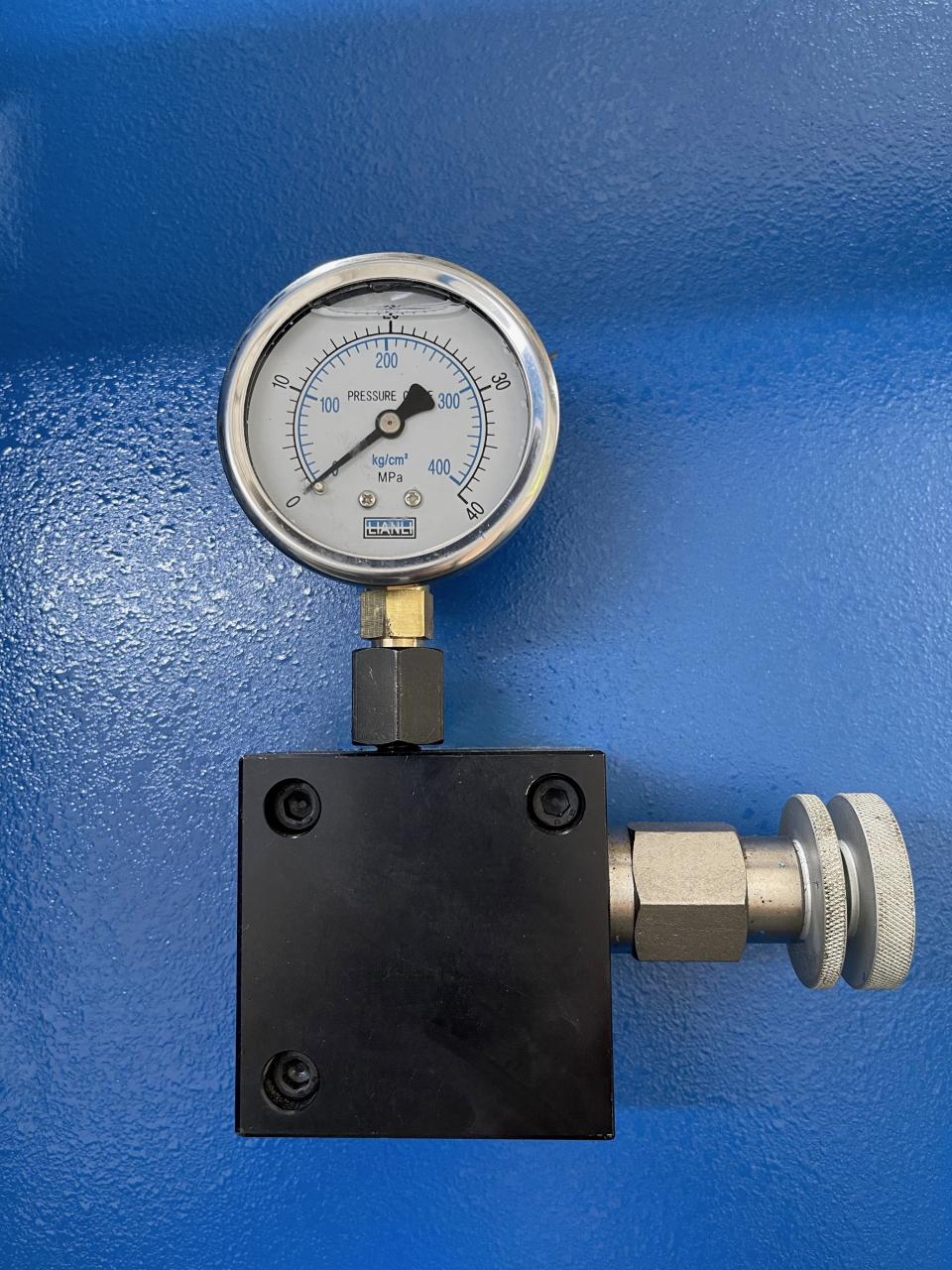 Wc67k-400T Cnc Plc آلة ثني الألواح اليدوية الهيدروليكية Nc الصحافة آلة الفرامل