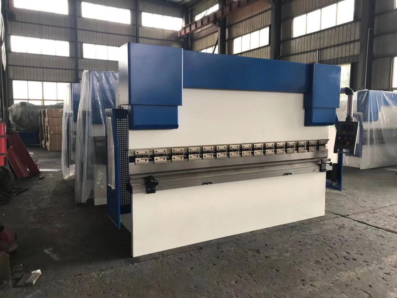 Wc67y-65/2500 Oem Hydraulic Press Brake Machine Steel Bending Machine Wc67y-65/2500 Oem الهيدروليكية الصحافة آلة الفرامل آلة الانحناء الصلب